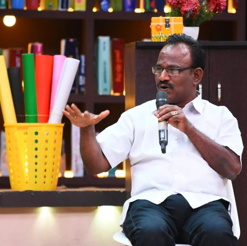உரையாடலில் இமயம்